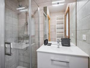 Confort et espace pour 6 à Nantailly, stationnement inclus - FR-1-809-19