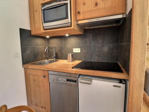 Studio rénové skis aux pieds, 4 pers, Méribel - FR-1-182-270