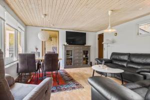 K20086-Store-Fuglede-Aengsvej-10