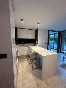 Cómodo y moderno departamento