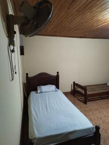 Casa familiar tranquila con patio y garage