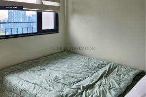 City View Staycation Near Mall of Asia and Airport