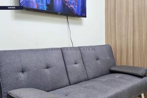 City View Staycation Near Mall of Asia and Airport