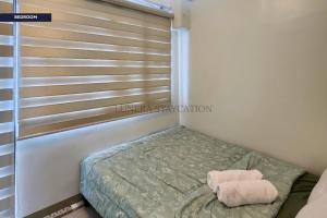 City View Staycation Near Mall of Asia and Airport