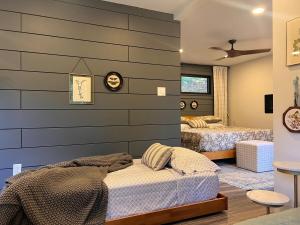 Gwens Cottage at Waters Edge