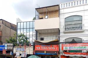 RedDoorz at Terus Manis Suryakencana