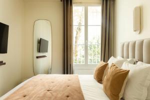 Spacious apartment - 3BR-8P - Moulin Rouge