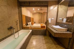 Grandeur De Sanchi Resort