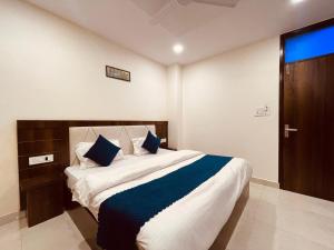 The Divine Ganga - Preferred Choice for Families with Cozy Rooms