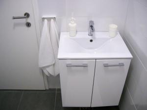 Issa apartment