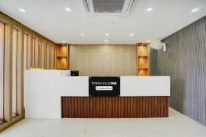 Super Townhouse Oak Banaras Central Railway Junction Formerly Sri Hari Inn