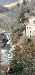 Tipi Nature a lOmbre des Tilleuls à Vialas en Cévennes