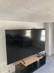 Two bedroom apartment with parking