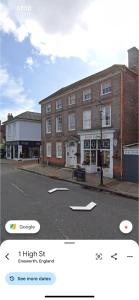 Two bedroom apartment with parking - Ubytování bez kategorie ve městě Emsworth