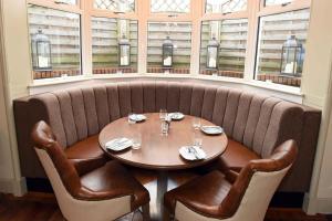 Twin Room room in Kirklands Hotel