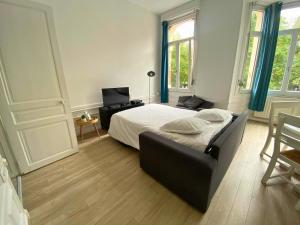 Le Saint Pierre - Bourgeois Elegance, Station & Center