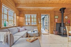 TV1582-Albaek-Lyngstien-6-B