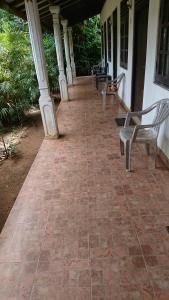 LEAF resorts