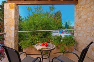 Villa Arion by Villa Plus