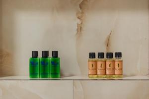 Blu Wave Apartment Golem