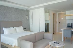 Utopia Karon - Karon Beach