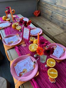 Mazury Dom Oluś nad jeziorem Sasek Wielki z gorącą balia z funkcją jakuzzi