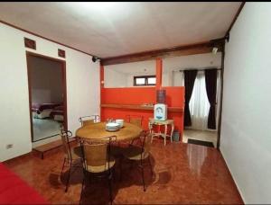 Aquarius Orange Hotel & Villa