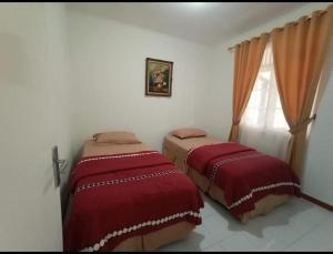 Aquarius Orange Hotel & Villa