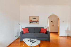 iFlat Spanish Steps Chic & Warming Hideaway