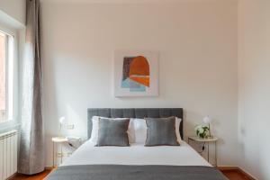 iFlat Spanish Steps Chic & Warming Hideaway