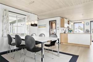 TV1213-Bindslev-Klitrosevej-22