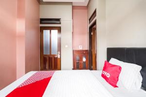 Hotel O Guest House Teras Waruga Syariah