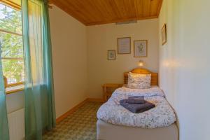 Skålsjögården Timber Lodge