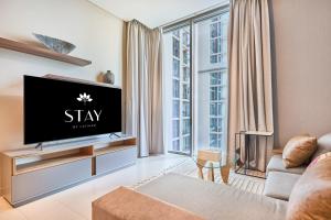 STAY BY LATINEM Luxury 1BR Holiday Home CVR B 602 near Downtown