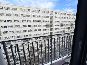 Room 1681 Relaxing Staycation at Shore 2 Residences MOA and Entertainment City by Prime Stay