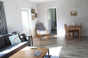 Gäststuga på landsbyggden utanför L Alstad