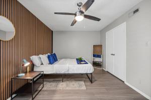 Cozy Modern Oasis near UT