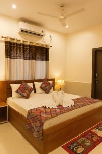 Shri Radha Kunj Vrindavan