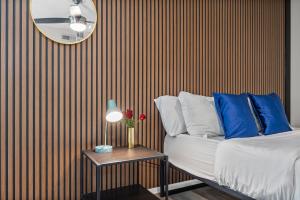 Cozy Modern Oasis near UT