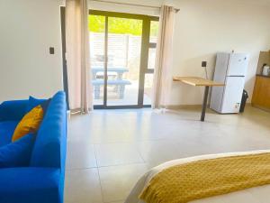 Deluxe dwellings five