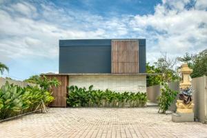 Tegeh Townhouse Complex Modern 1BR In Uluwatu