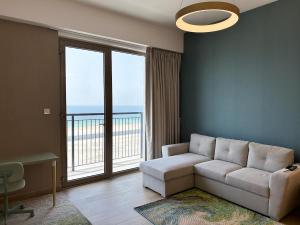 NYE Firework View - Beachfront Residence - Sea View
