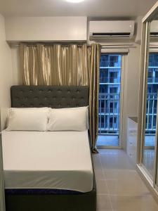 Shore 1 Residences Tower D Pasay