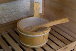 Villa Maxonale près de Paris avec Piscine Chauffée, Sauna et Jacuzzi