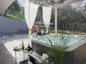 Villa in Messonghi with Pool and Sea Nearby