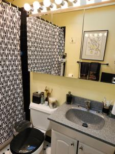 Centrally located; Walk anywhere!