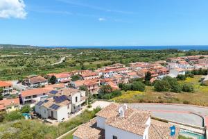 Villa con piscina by budoniaffiti img24