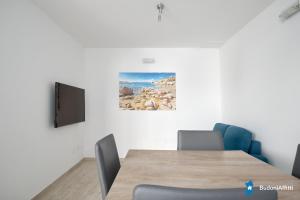 Villa con piscina by budoniaffiti img41