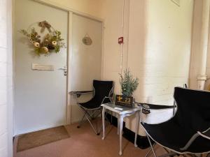 No23 - Bright & spacious 2nd floor flat - PET friendly - Noon check out