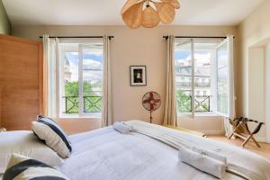 Grande terrasse, climatisation, 3 chambres, Marais